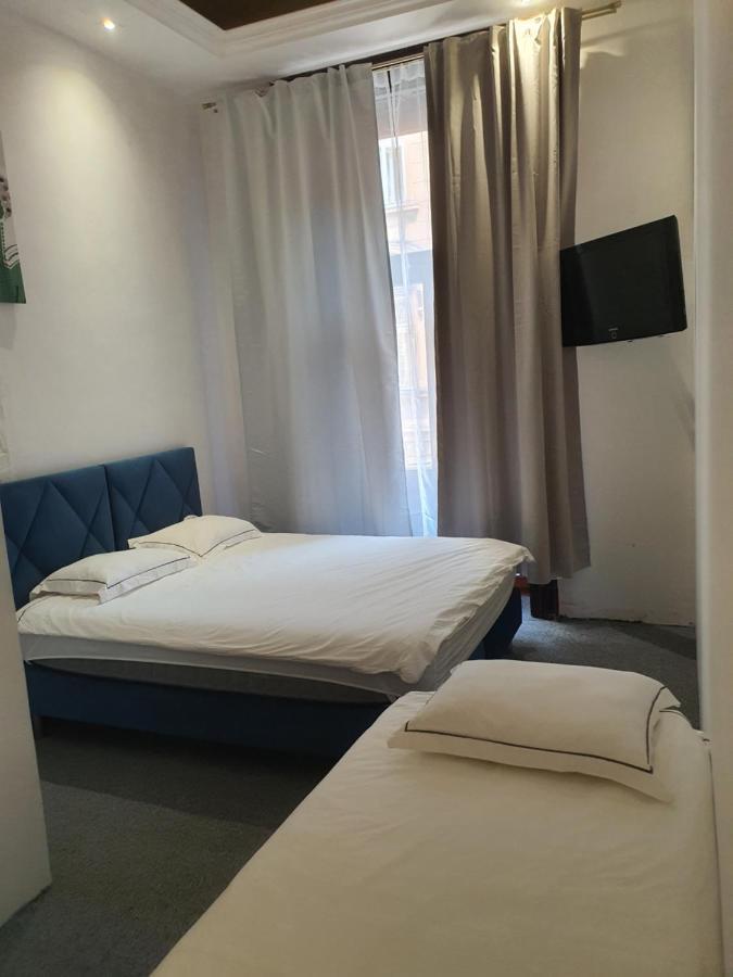 Amen Aparthotel Residence Красков Екстериор снимка